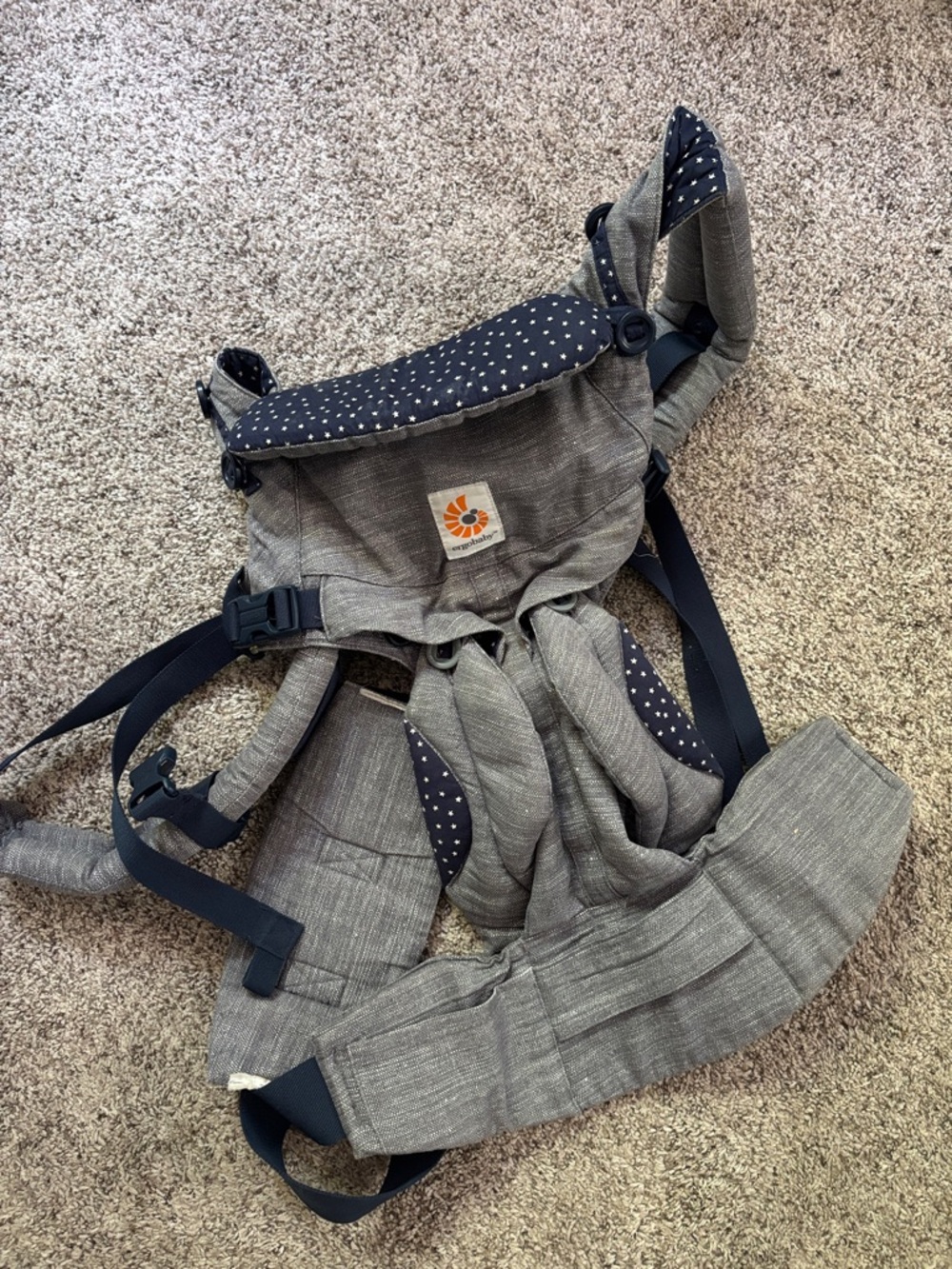 Ergobaby Heather Gray Carrier with Navy Polka Dot Lining